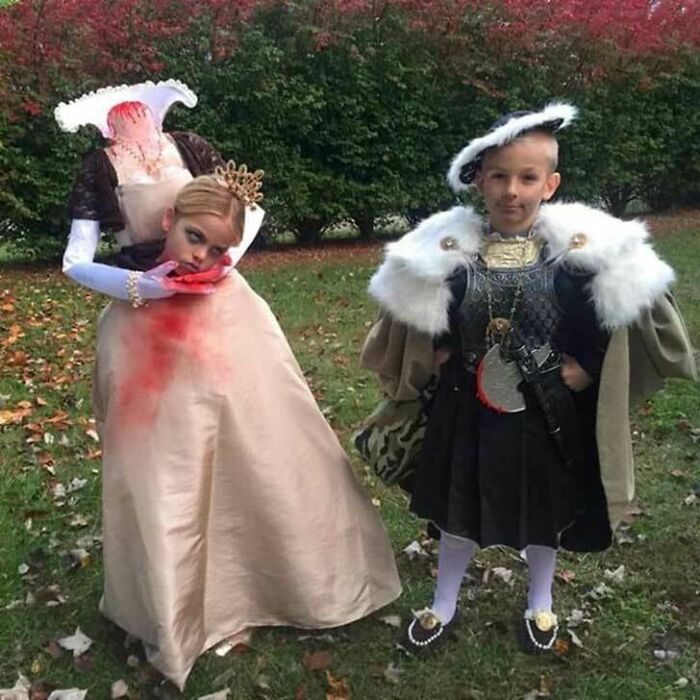 81 Kids Whose Halloween Costumes Deserved Their Own Red Carpet