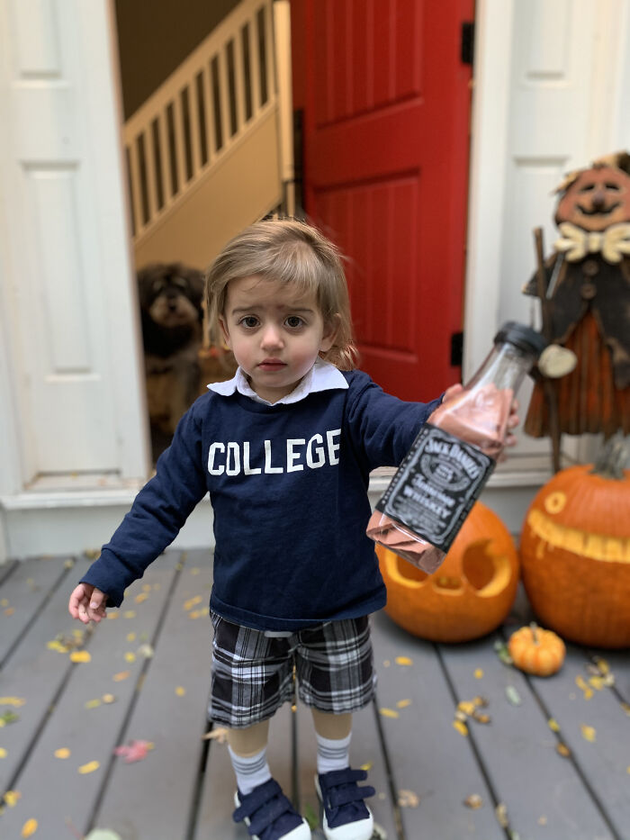 81 Kids Whose Halloween Costumes Deserved Their Own Red Carpet