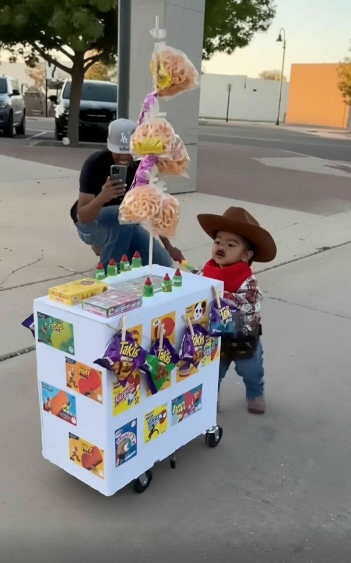 81 Kids Whose Halloween Costumes Deserved Their Own Red Carpet