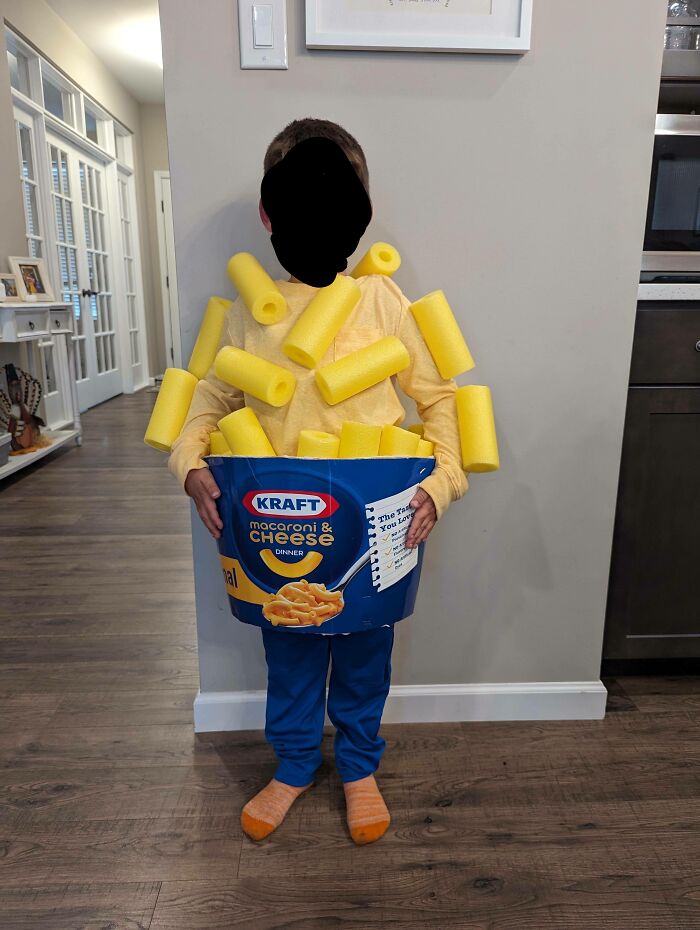 81 Kids Whose Halloween Costumes Deserved Their Own Red Carpet
