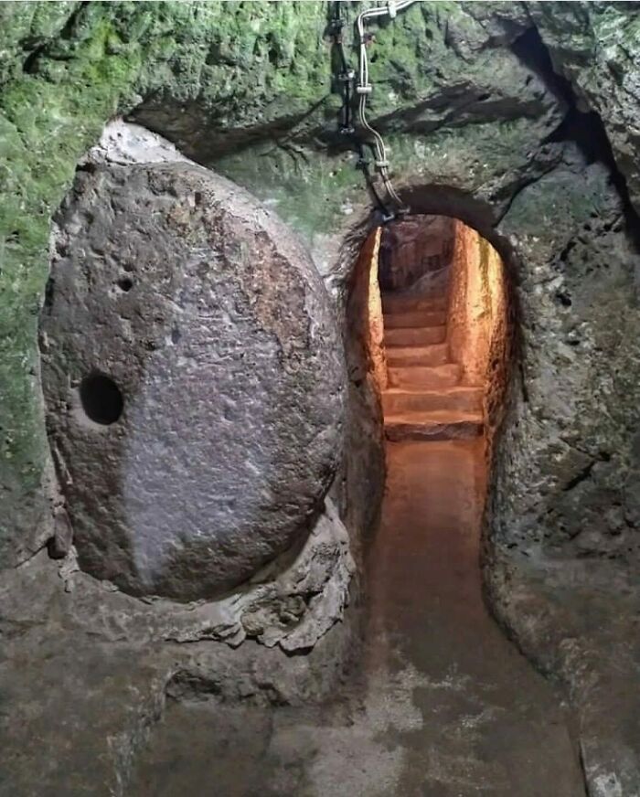 67 Interesting, Weird, And Surprising Facts About The Past That Prove How Cool History Can Be 67 Interesting, Weird, And Surprising Facts About The Past That Prove How Cool History Can Be