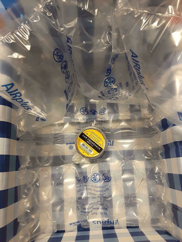 91 Comically Bad Packaging Fails That Customers Just Had To Call Out Online 91 Comically Bad Packaging Fails That Customers Just Had To Call Out Online