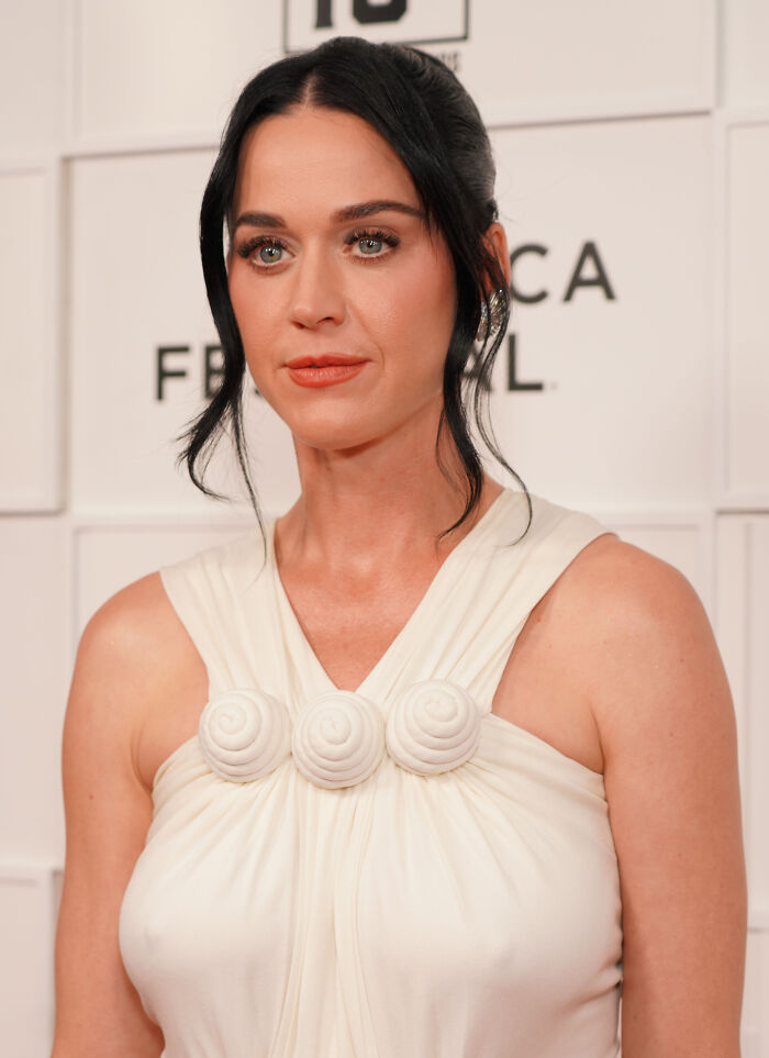 Katy Perry: Bio And Career Highlights Katy Perry: Bio And Career Highlights