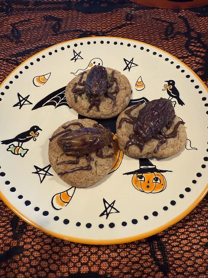 68 Halloween Foods That Look So Wrong, You Might Forget They’re Supposed To Be Snacks 68 Halloween Foods That Look So Wrong, You Might Forget They’re Supposed To Be Snacks