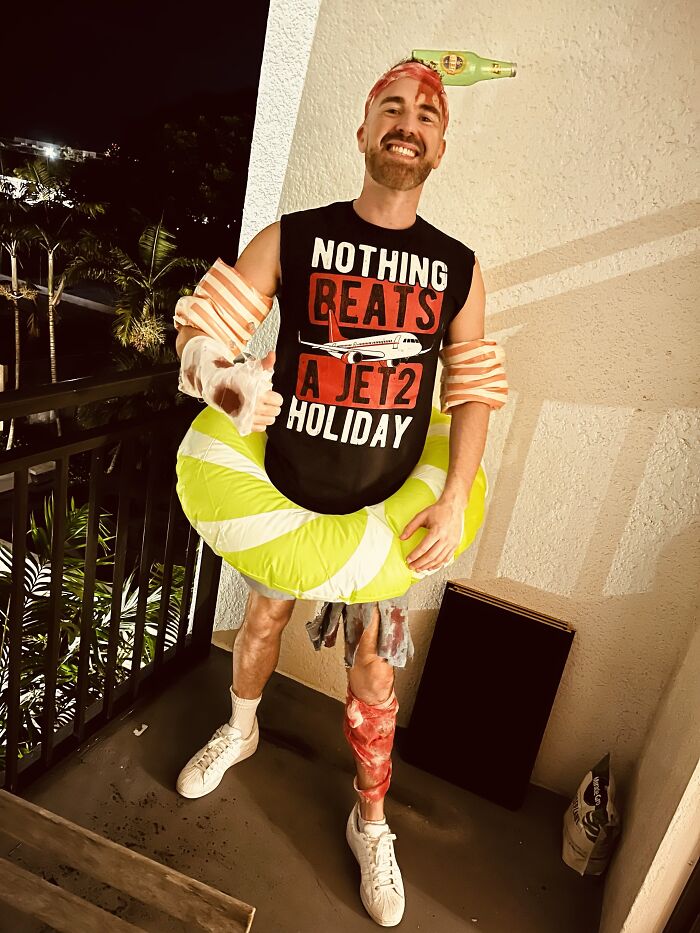 94 People Who Took Their Halloween Costumes To The Next Level, And The Results Are Seriously Impressive 94 People Who Took Their Halloween Costumes To The Next Level, And The Results Are Seriously Impressive