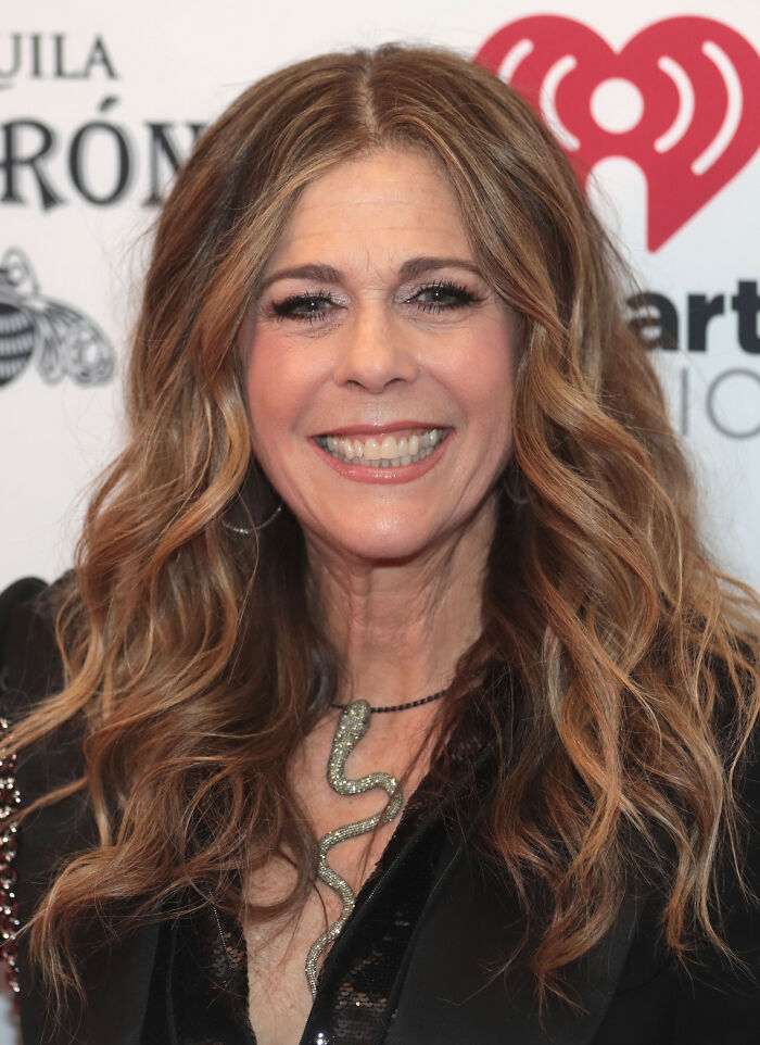 Rita Wilson: Bio And Career Highlights Rita Wilson: Bio And Career Highlights