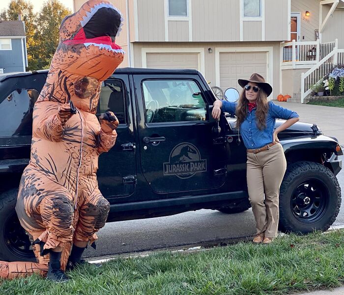 62 Brilliant Couples Halloween Costumes That Are Almost Too Good