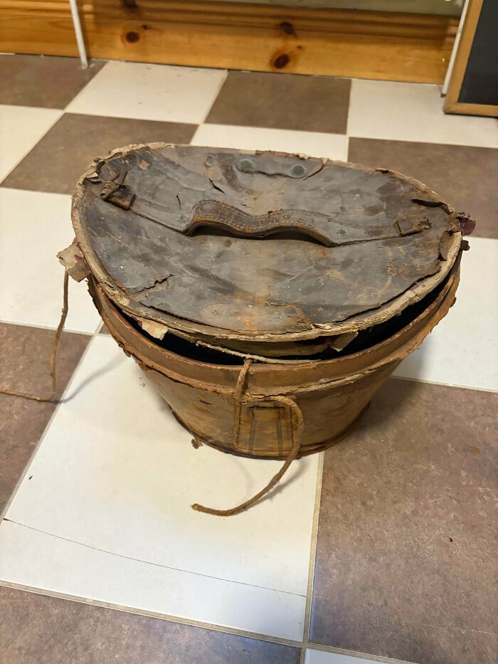 90 Amazing Old Treasures That Antique Lovers Were Lucky Enough To Discover (New Pics) 90 Amazing Old Treasures That Antique Lovers Were Lucky Enough To Discover (New Pics)