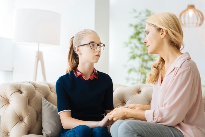 83 Things Narcissistic Parents Said That Their Children Still Remember Years Later