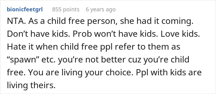 Childfree Woman Keeps Bragging About All Her Free Time, Guy Notices That Something Is Off