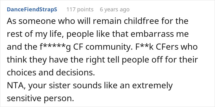 Childfree Woman Keeps Bragging About All Her Free Time, Guy Notices That Something Is Off