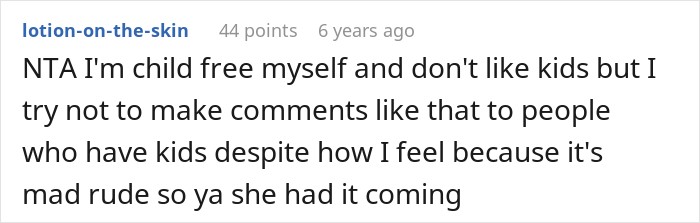 Childfree Woman Keeps Bragging About All Her Free Time, Guy Notices That Something Is Off