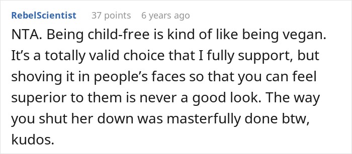 Childfree Woman Keeps Bragging About All Her Free Time, Guy Notices That Something Is Off