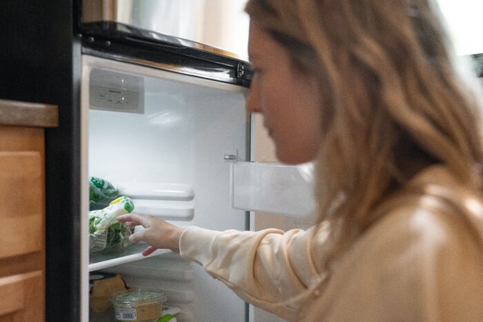Woman Gets Caught Throwing Away Her Stepchild&rsquo;s Food, Husband Decides It&rsquo;s Grounds For Divorce