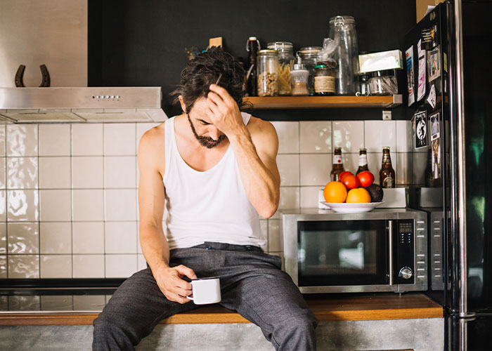 Man Thinks He’s Getting Married In 2 Weeks, Fiancé’s 3-Year Lie Has Him Packing His Bags Instead Man Thinks He’s Getting Married In 2 Weeks, Fiancé’s 3-Year Lie Has Him Packing His Bags Instead