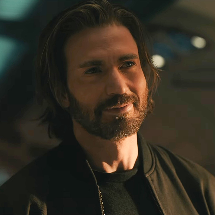 Chris Evans Fans Furious After Noticing How They Edited His Appearance In New Promo Chris Evans Fans Furious After Noticing How They Edited His Appearance In New Promo