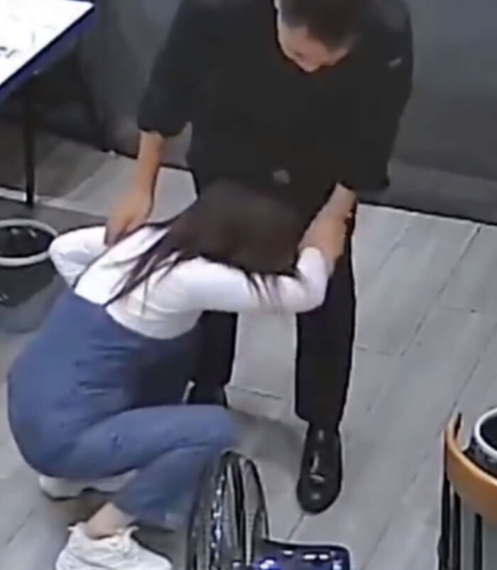 Husband Breaks Silence After Breaking 5 Of Wife’s Ribs By Giving Her A Hug Husband Breaks Silence After Breaking 5 Of Wife’s Ribs By Giving Her A Hug