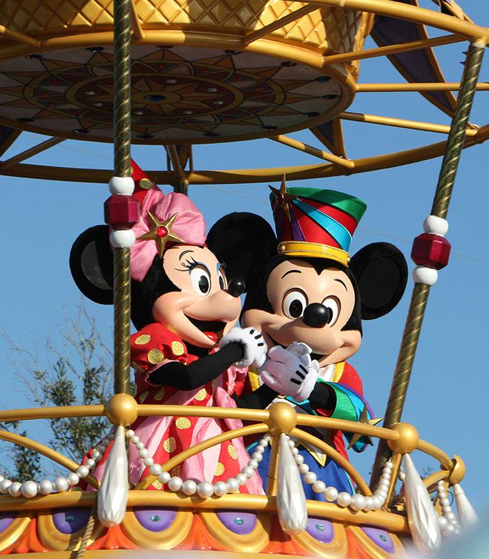 Disney World Guest Blasts Park After Staff Shame Her Over Outfit: “You Can’t Wear It To A Family Park” Disney World Guest Blasts Park After Staff Shame Her Over Outfit: “You Can’t Wear It To A Family Park”