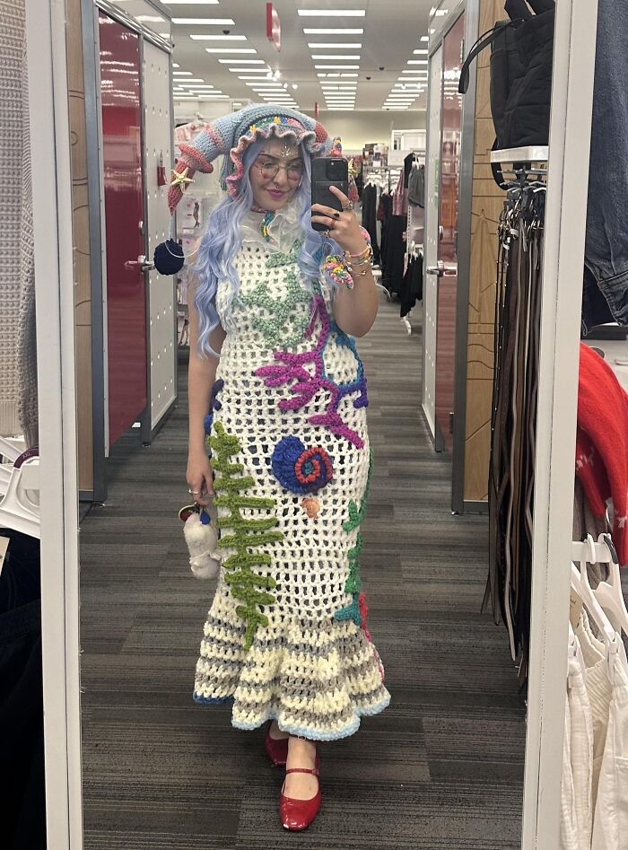 86 Fun And Spooky Crochet Projects People Rushed To Finish Before Halloween