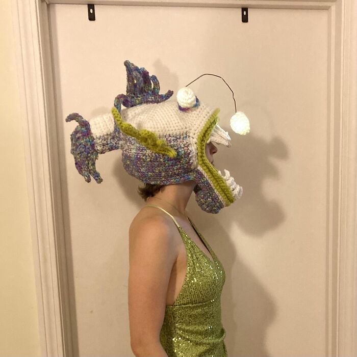 86 Fun And Spooky Crochet Projects People Rushed To Finish Before Halloween