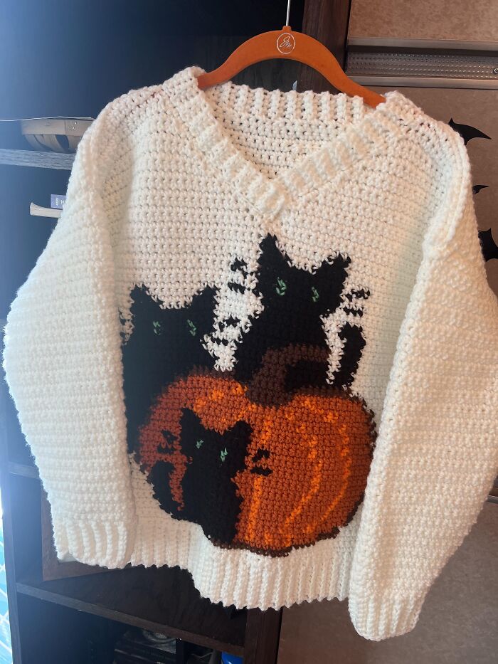 86 Fun And Spooky Crochet Projects People Rushed To Finish Before Halloween