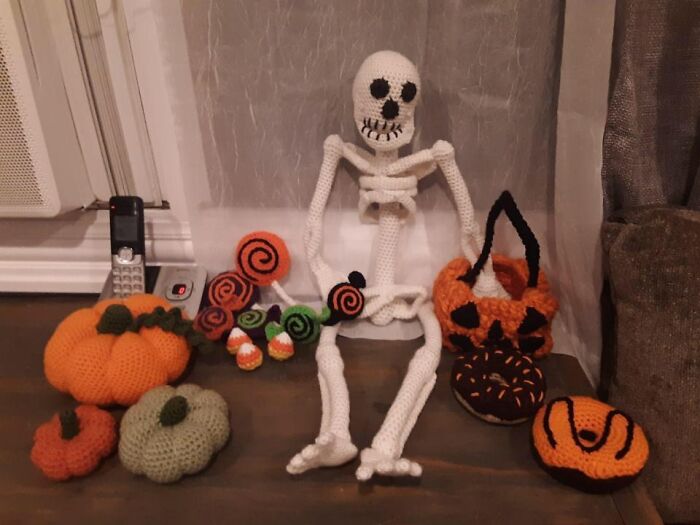 86 Fun And Spooky Crochet Projects People Rushed To Finish Before Halloween