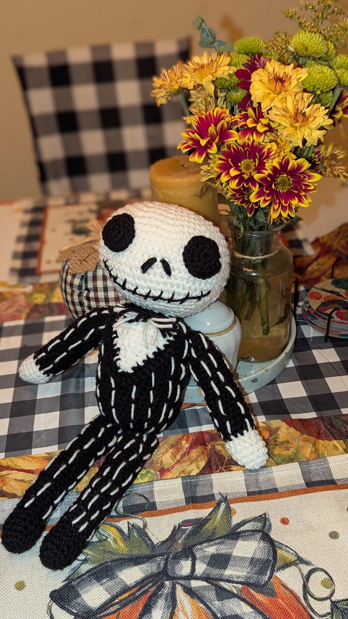 86 Fun And Spooky Crochet Projects People Rushed To Finish Before Halloween