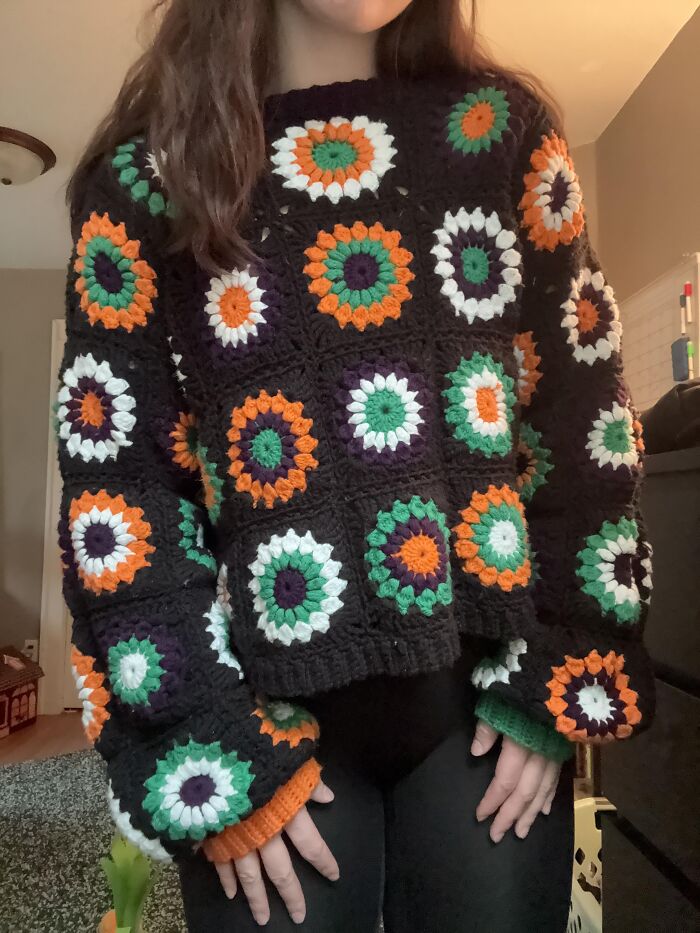 86 Fun And Spooky Crochet Projects People Rushed To Finish Before Halloween