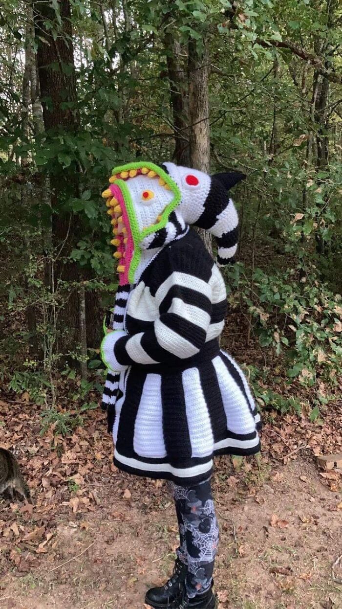 86 Fun And Spooky Crochet Projects People Rushed To Finish Before Halloween