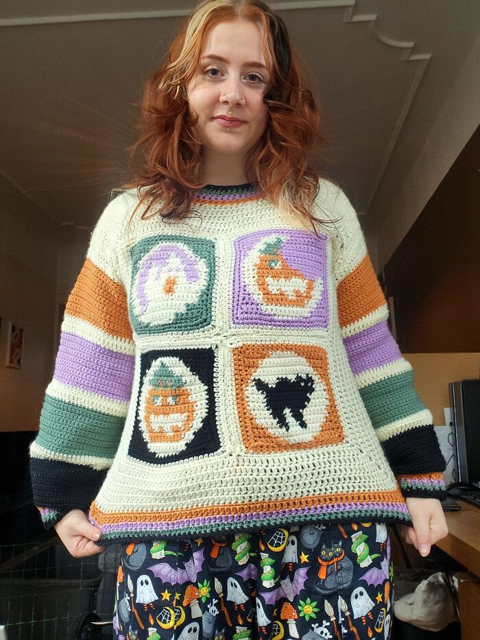 86 Fun And Spooky Crochet Projects People Rushed To Finish Before Halloween