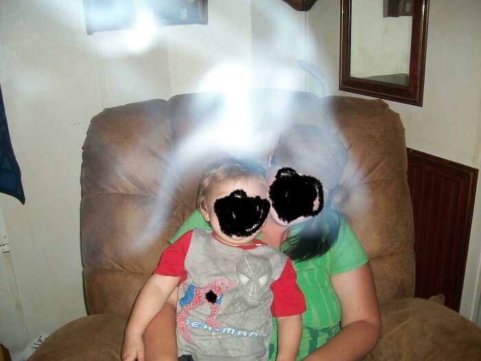 49 Real-Life Photos That Look Like Someone Accidentally Stepped Into A Horror Movie