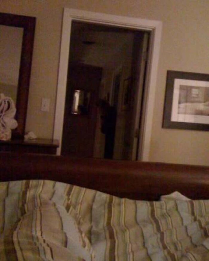 49 Real-Life Photos That Look Like Someone Accidentally Stepped Into A Horror Movie