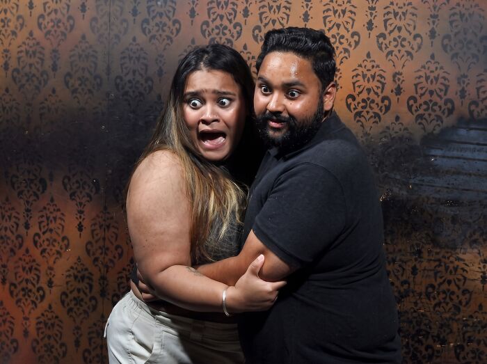 89 Haunted House Photos Taken At The Exact Moment People Completely Lost It 89 Haunted House Photos Taken At The Exact Moment People Completely Lost It
