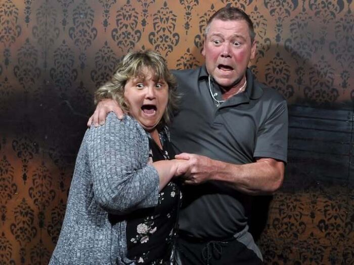 89 Haunted House Photos Taken At The Exact Moment People Completely Lost It 89 Haunted House Photos Taken At The Exact Moment People Completely Lost It