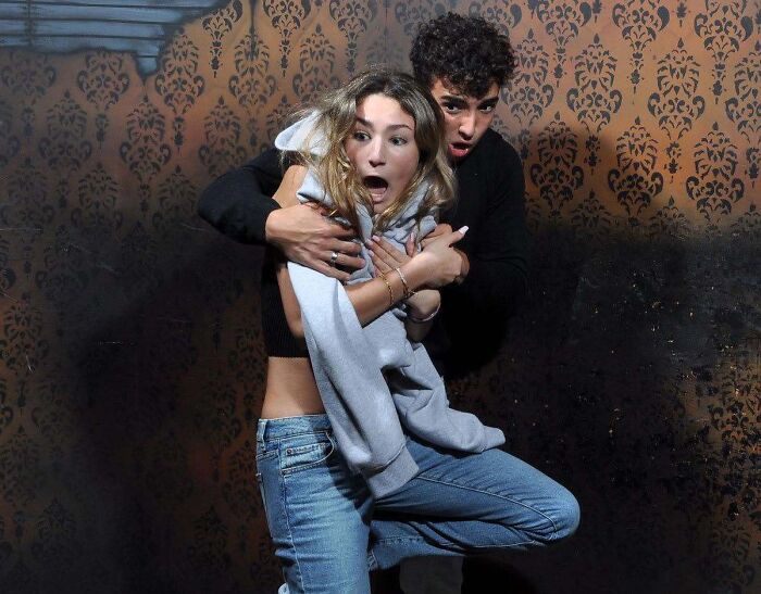 89 Haunted House Photos Taken At The Exact Moment People Completely Lost It 89 Haunted House Photos Taken At The Exact Moment People Completely Lost It