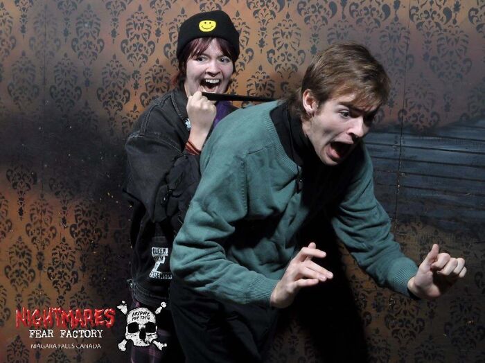 89 Haunted House Photos Taken At The Exact Moment People Completely Lost It 89 Haunted House Photos Taken At The Exact Moment People Completely Lost It