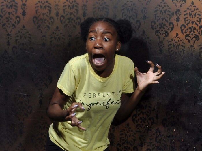 89 Haunted House Photos Taken At The Exact Moment People Completely Lost It 89 Haunted House Photos Taken At The Exact Moment People Completely Lost It