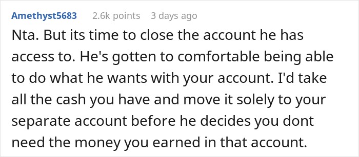 Dad Freaks Out After Daughter Gets Her Own Bank Account, Tries To Cut It Up Dad Freaks Out After Daughter Gets Her Own Bank Account, Tries To Cut It Up