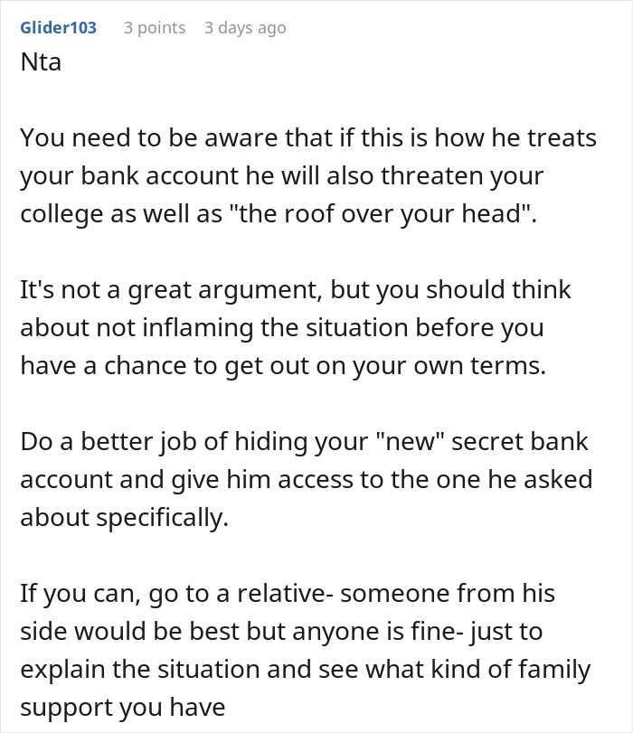 Dad Freaks Out After Daughter Gets Her Own Bank Account, Tries To Cut It Up Dad Freaks Out After Daughter Gets Her Own Bank Account, Tries To Cut It Up