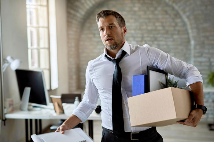 Boss Throws Loyal IT Guy Under The Bus For A New Manager Who Barely Knows The Job Boss Throws Loyal IT Guy Under The Bus For A New Manager Who Barely Knows The Job