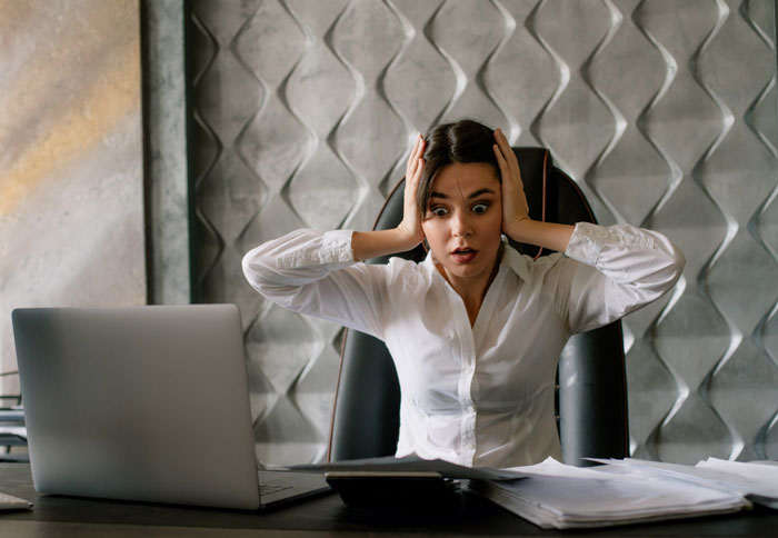 Boss Throws Loyal IT Guy Under The Bus For A New Manager Who Barely Knows The Job Boss Throws Loyal IT Guy Under The Bus For A New Manager Who Barely Knows The Job