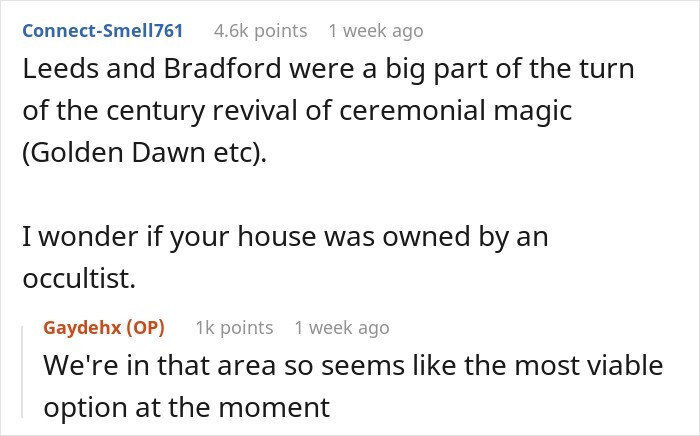 An Old House Hides A Mysterious Symbol Beneath Its Flooring, Leaving Online Sleuths Deeply Puzzled An Old House Hides A Mysterious Symbol Beneath Its Flooring, Leaving Online Sleuths Deeply Puzzled