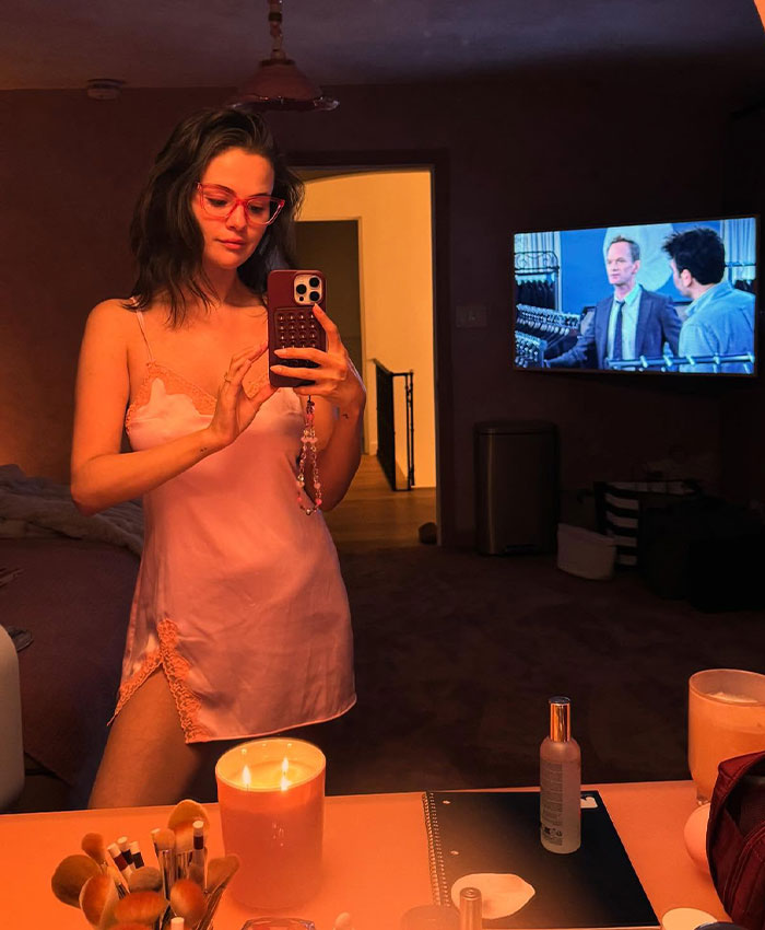 “The Talent Of A Wet Towel”: Selena Gomez Ruthlessly Mocked After Viral Clip Has Fans Making The Same Comment