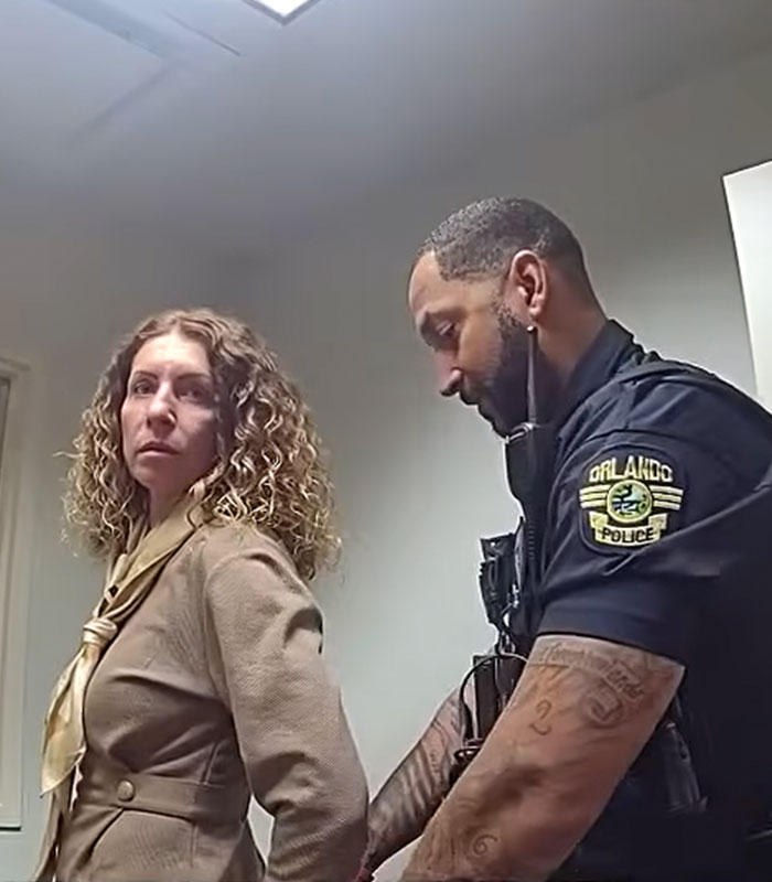 Mom Arrested After Leaving 4 Kids Home Alone For Vegas Work Trip After Freak Accident Exposes Everything