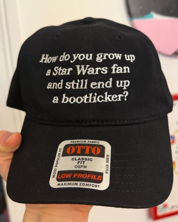 45 Hilarious T-Shirts And Hats With Texts Nobody Expected