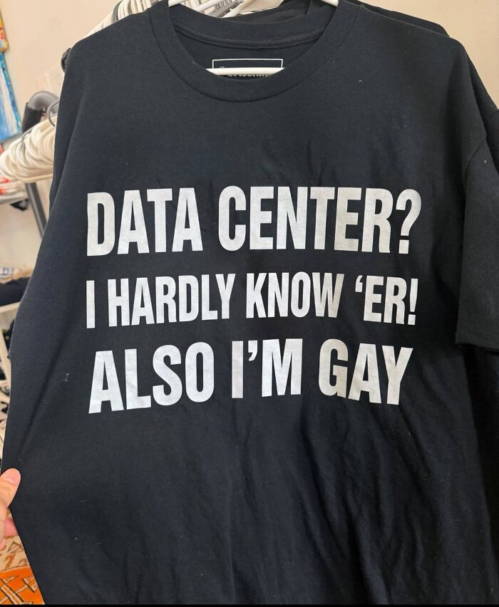 45 Hilarious T-Shirts And Hats With Texts Nobody Expected