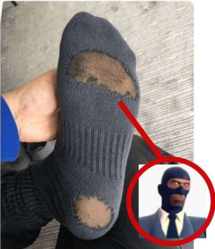 66 Absurd Internet Posts That Somehow Get Weirder The Longer You Look
