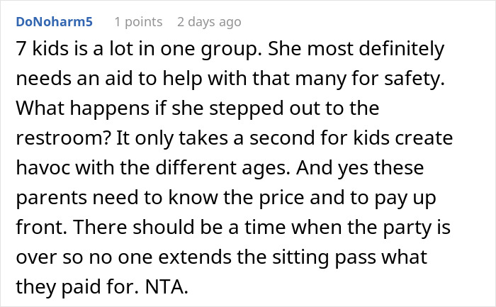 Mom And Daughter Appalled After Aunt’s Halloween Invite Shows How Entitled She Is