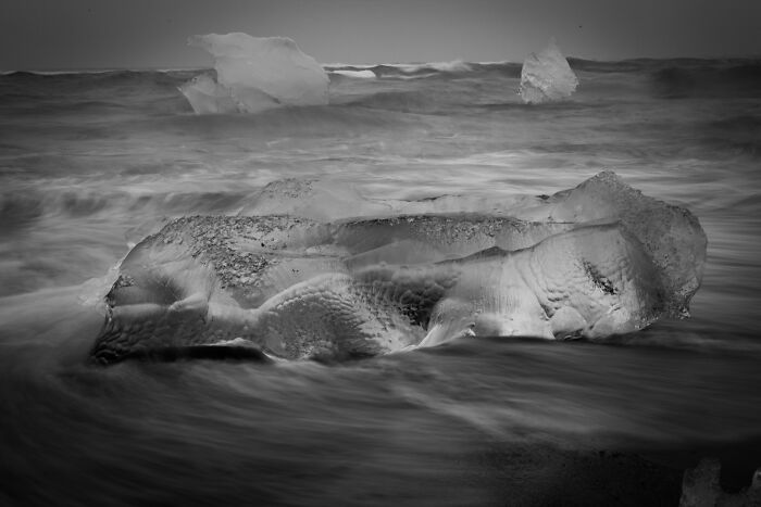 19 Photos Of Iceland’s Most Unforgiving Coastline By Vilhelm Gunnarsson 19 Photos Of Iceland’s Most Unforgiving Coastline By Vilhelm Gunnarsson