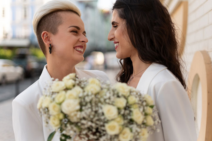 Lesbian Ex Wants 8YO Son To Call Her Affair Partner Mom, Betrayed Ex-Hubby Criticized For Stopping Her